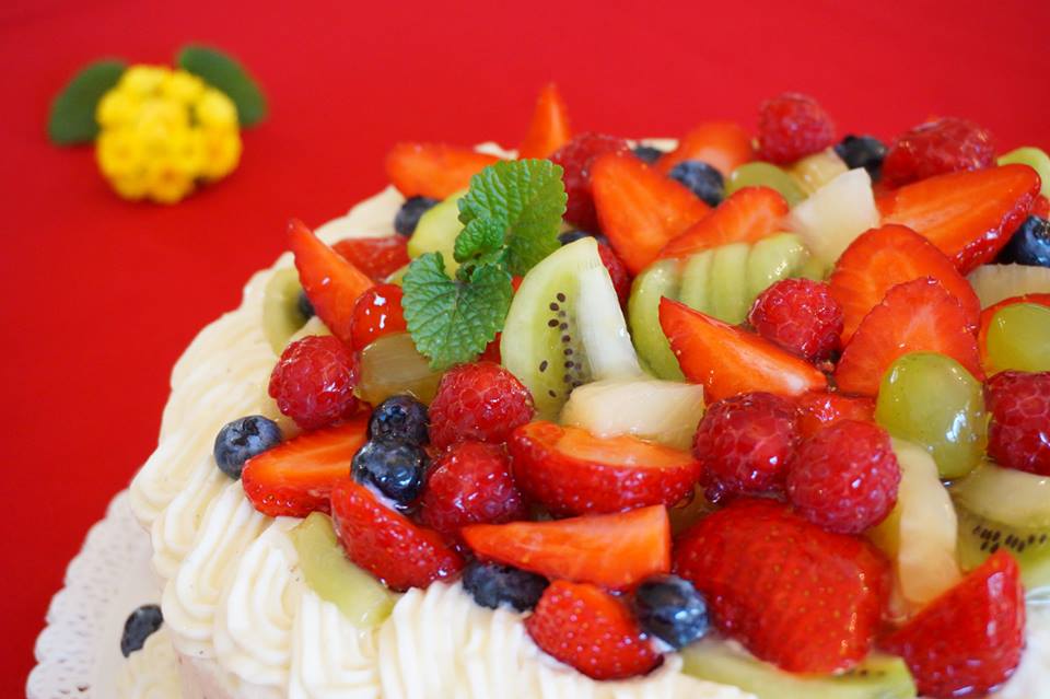 Ovocný tvarohový dort